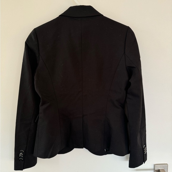 BW&CO Black Blazer Women Size 2 - Picture 2 of 4